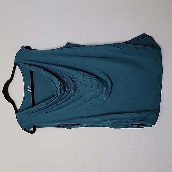 GNW Romantic Classy Stretchy Green Drape Neck Sleeveless Blouse 2X - Picture 1 of 6